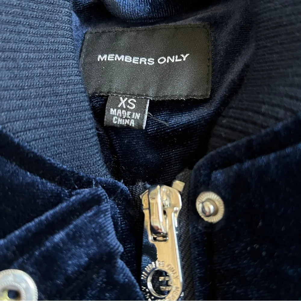 MEMBERS ONLY RETRO VELVET QUILTED BOMBER JACKET - Picture 5 of 6